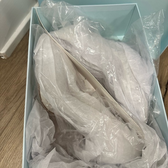 Brand New Bella Belle ELSA IVORY Illusion Mesh Ivory Sequin Heels -Size 7.5 - Picture 5 of 7